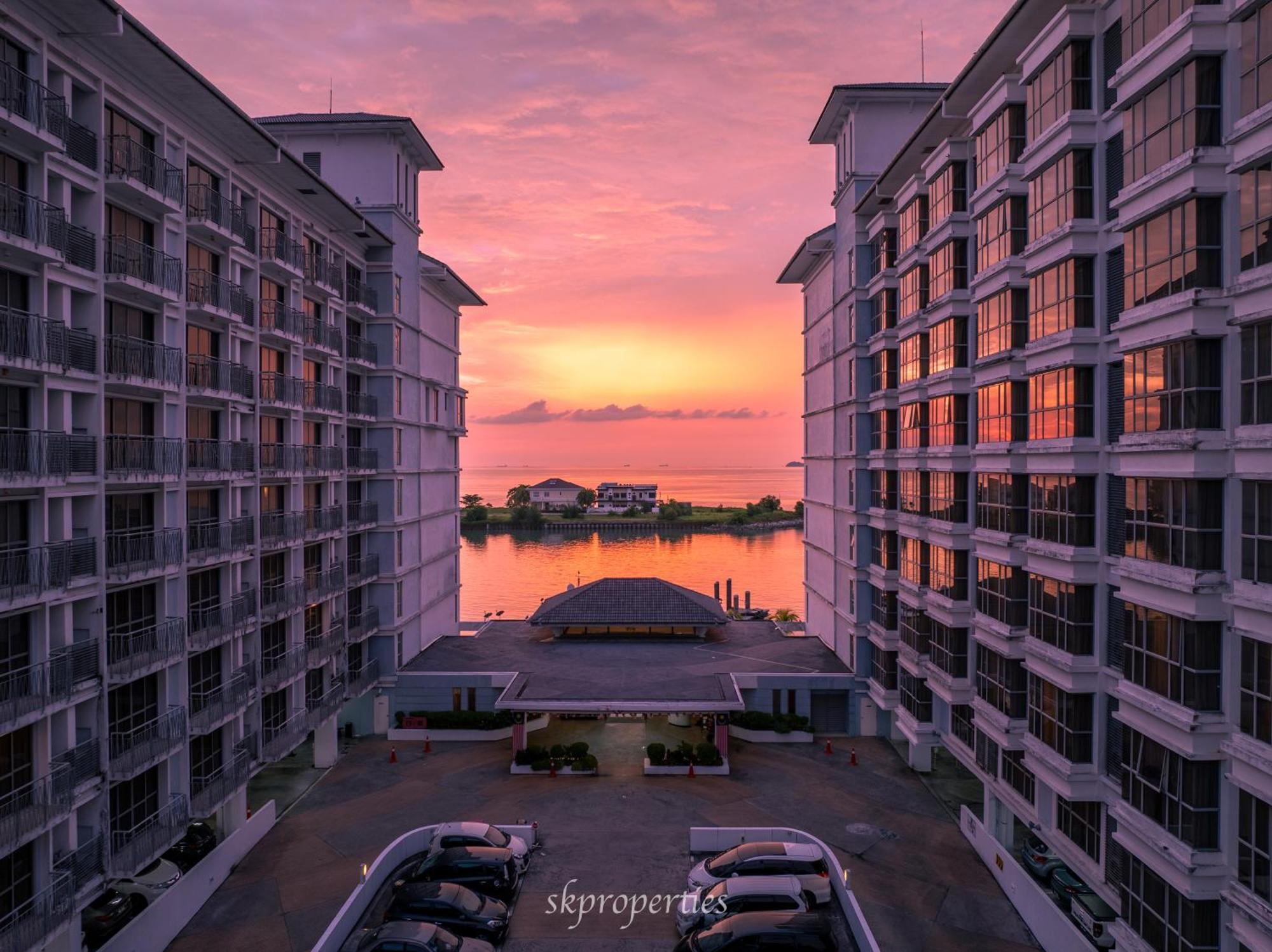 Seaview Suites At Admiral Bay 포트딕슨 외부 사진