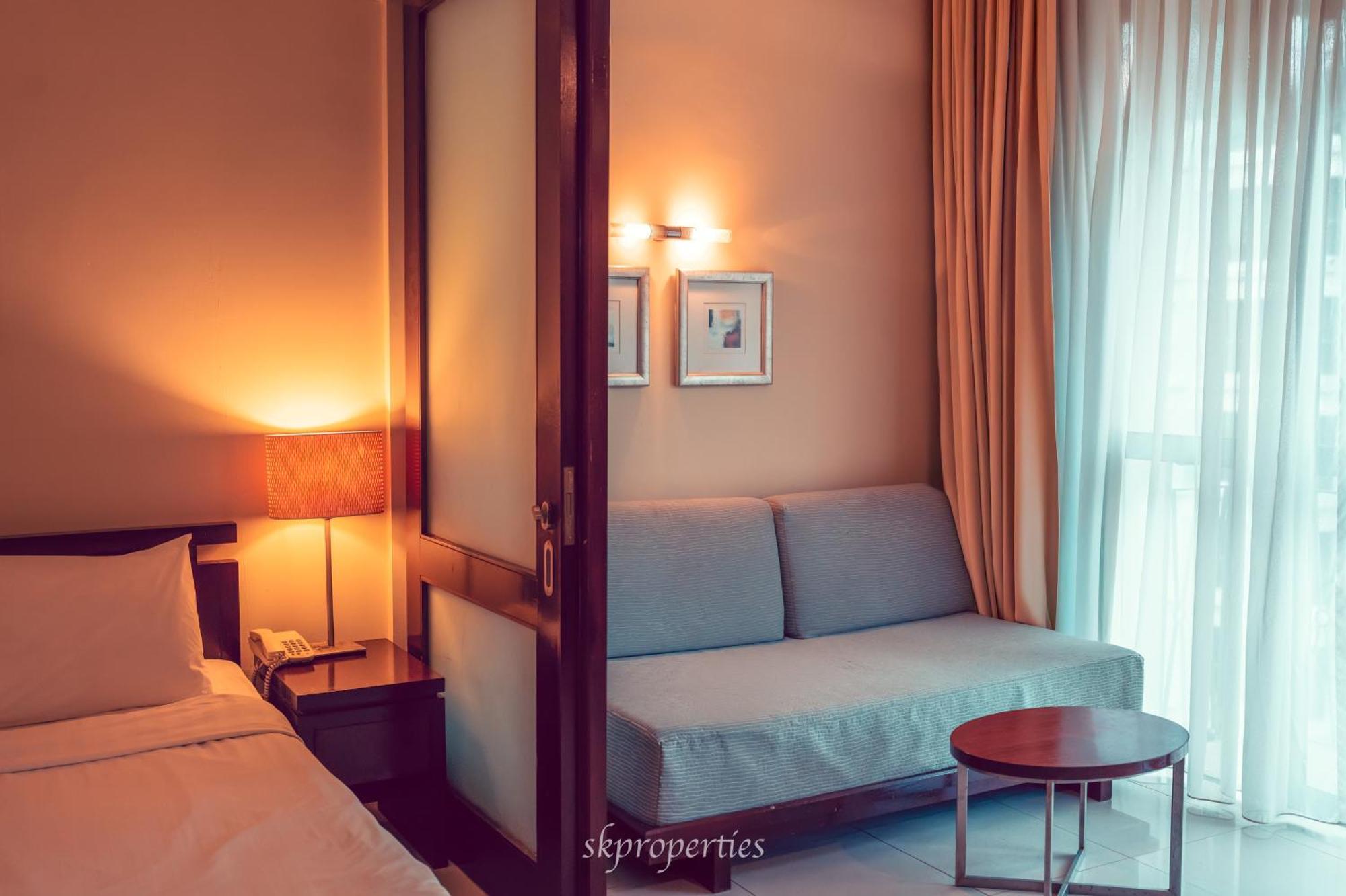 Seaview Suites At Admiral Bay 포트딕슨 외부 사진